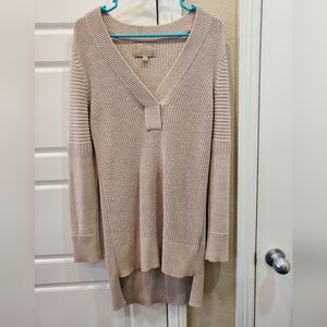 Banana‎ Republic Sweater